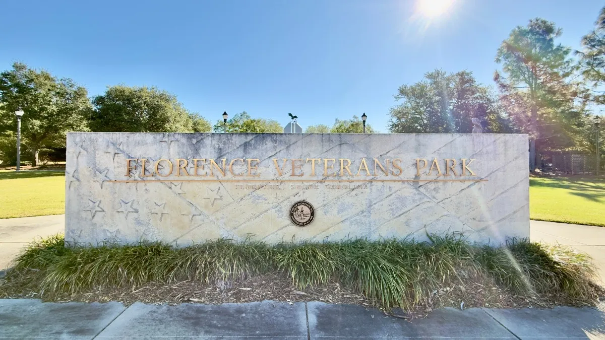 Florence Veterans Park Sign